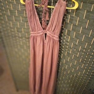 Raviah Flowing Blush Dress